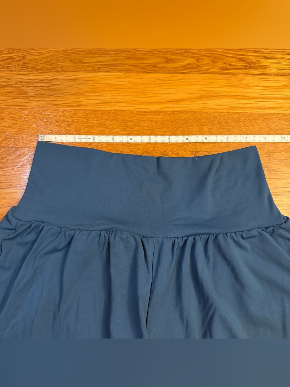 Halara SoftlyZero Airy Super High Waisted 2-in-1 InstantCool Shorts Blue Medium - Picture 4 of 8